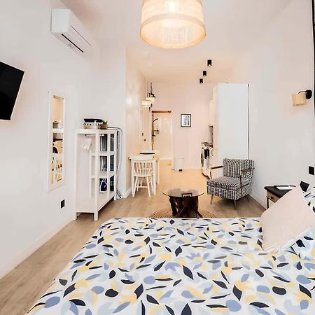 Studio 30M2 Pour 2 Personnes Marseilles Buitenkant foto